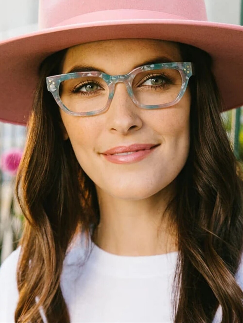 Peepers - Prism Focus Glasses In Blue/Pink - Prescription +1.00